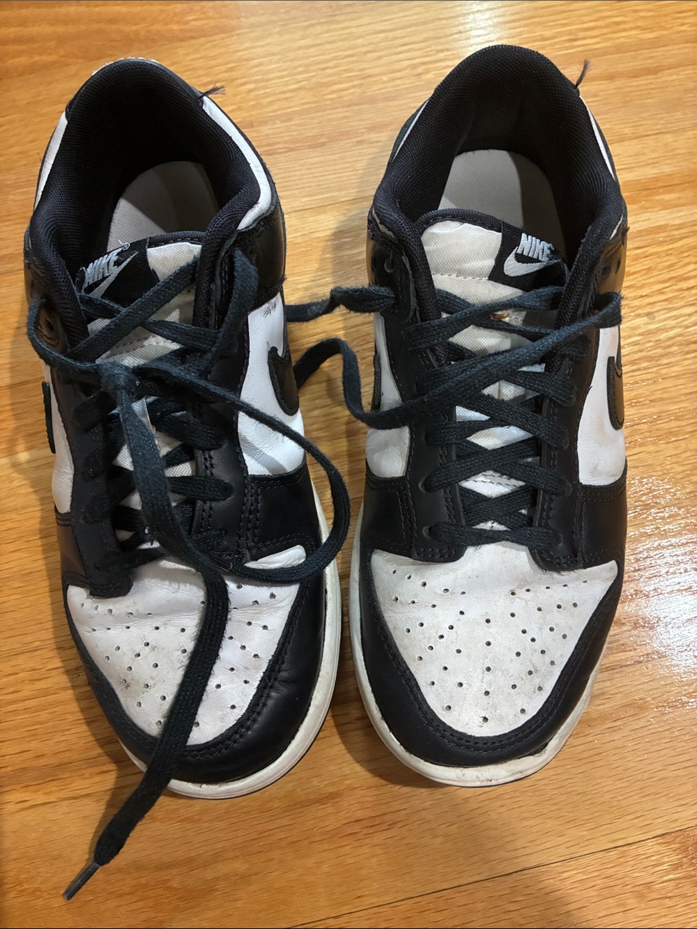 Nike Men’s Panda Dunks- Black and White Low-Top Sneakers